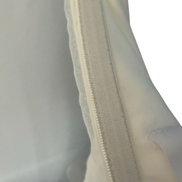 Lulus White Strapless Mermaid Wedding/Formal Dress Tiered Ruffle Gown Small NWT - Picture 7 of 15